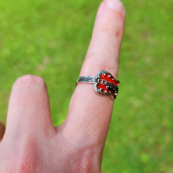 Red Guitar Hard Rock Elvis Presley TCB 925 Silver Ring - Picture 8 of 16
